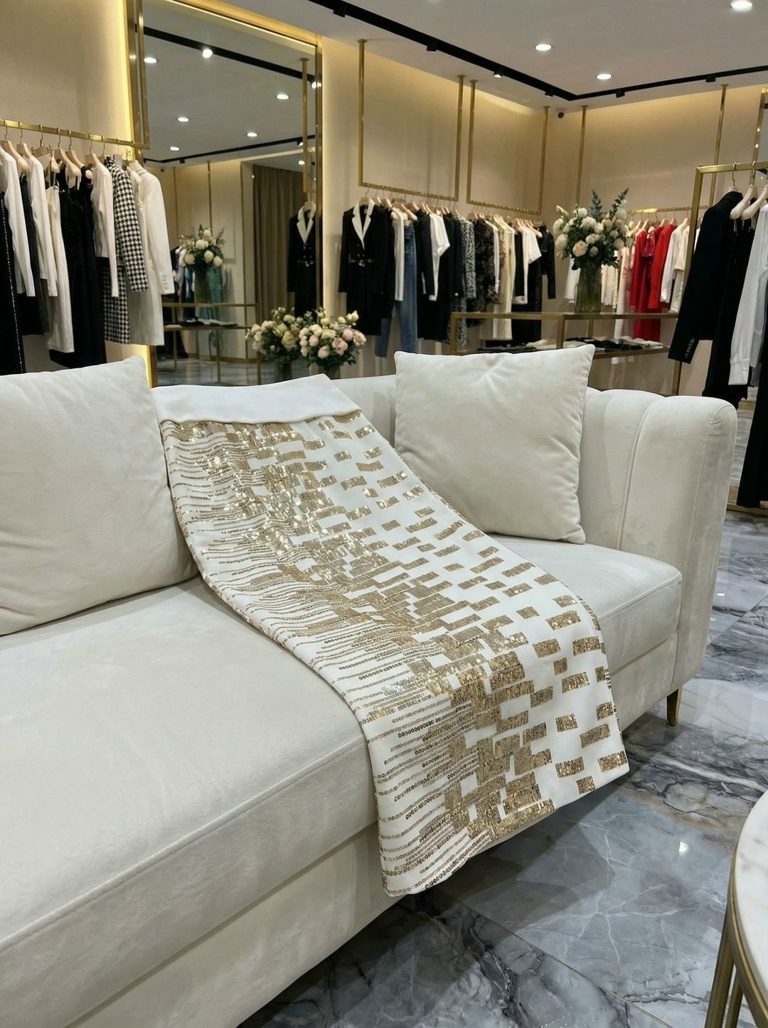 красивая женщина,богатая женщина,шикарная женщина,женщин,красивая девушка