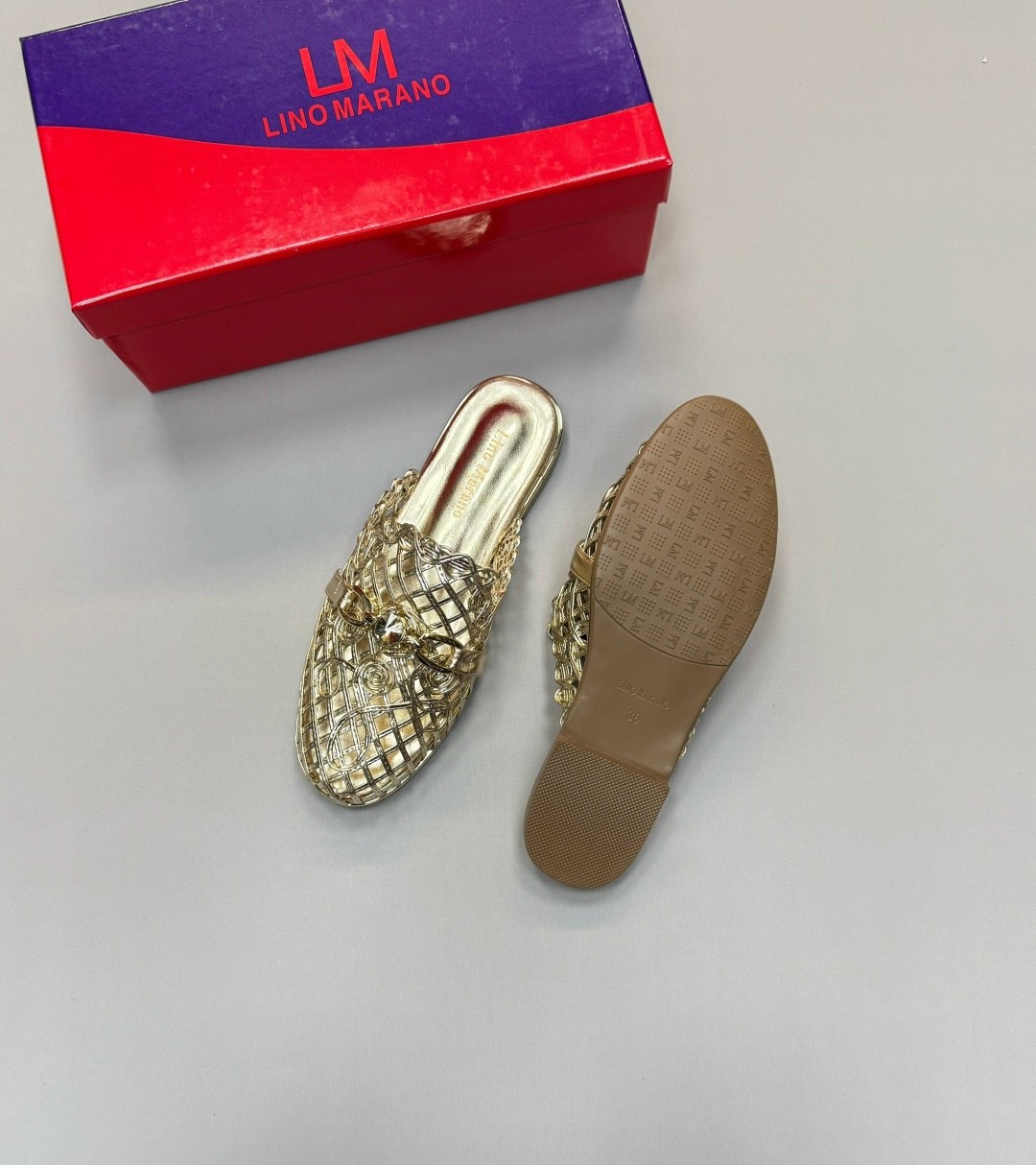 ,шлепанцы женские,модные шлепанцы,мюли женские,шлепки женские