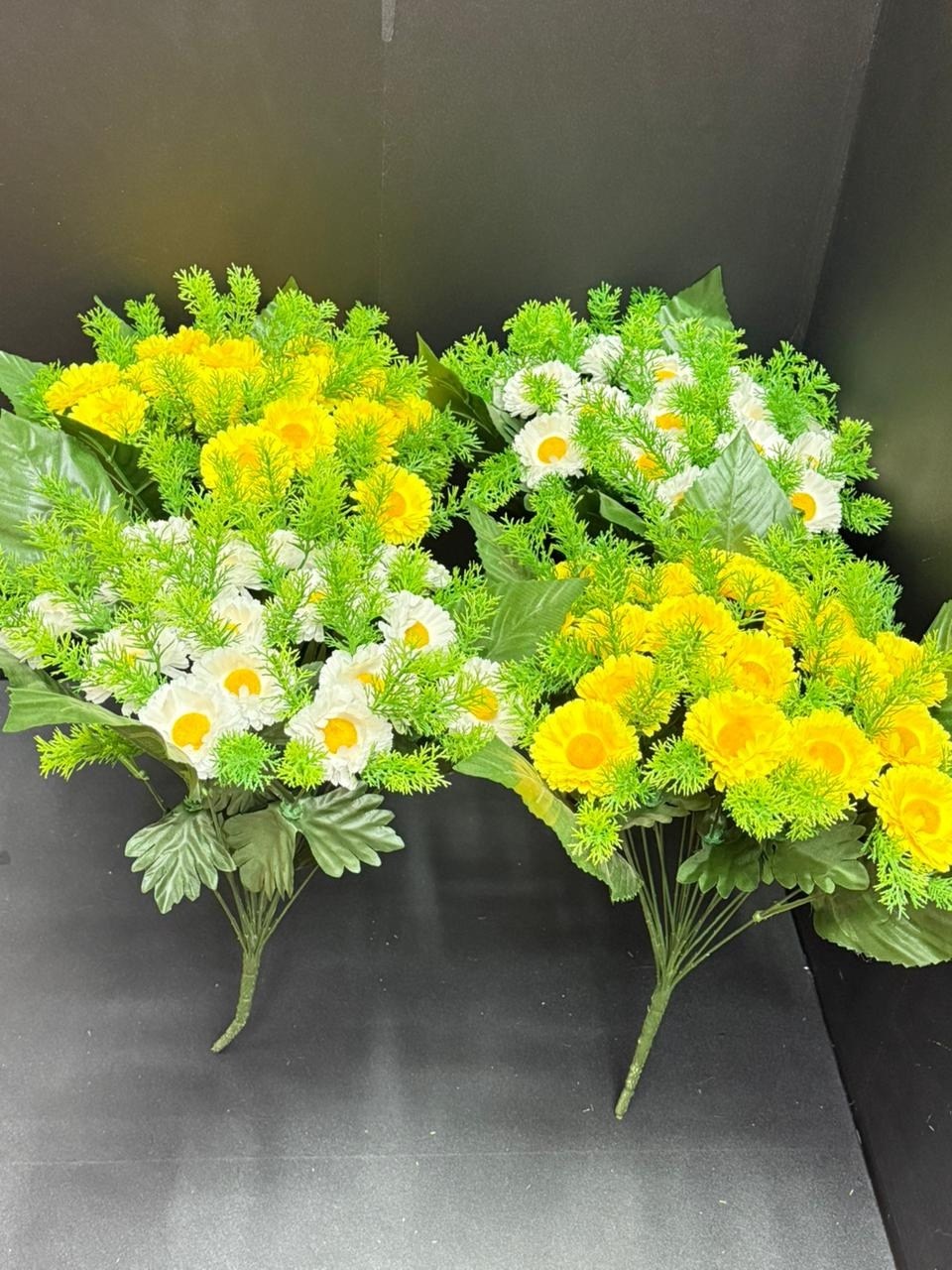 корзина ритуальная из искусcтвенных цветов,искусственный цветы,искусственная цветы на кладбище,букет,ромашки искусственные цветы