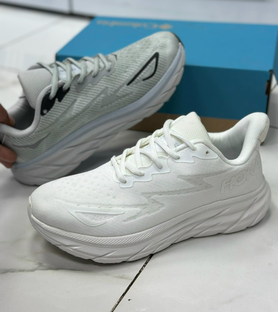 кроссовки hoka one one,кроссовки,беговые профессиональные кроссовки hoka clifton 8,кроссовки женские hoka,кроссовки hoka one