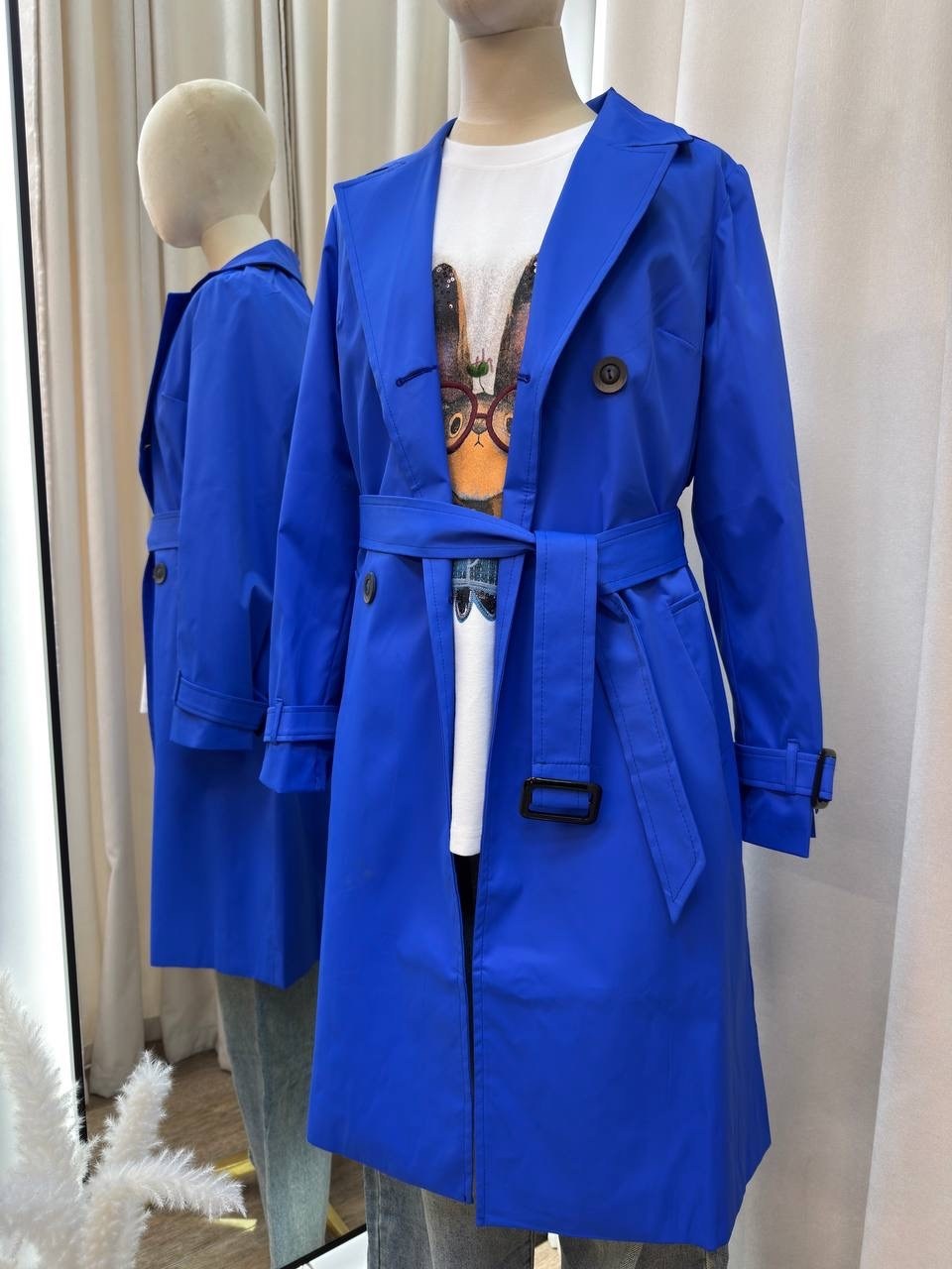 модное пальто,модные образы,пальто голубое,тренч плащ