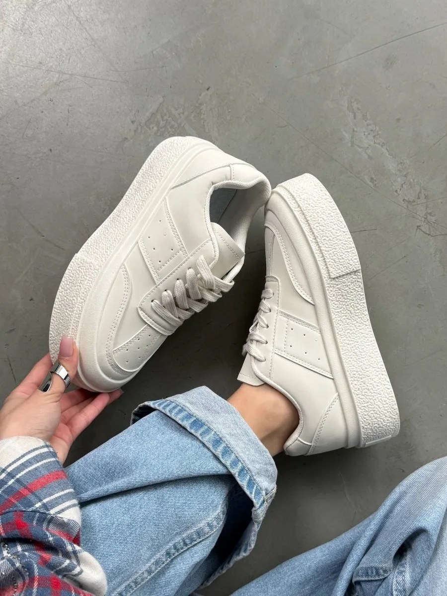 ,женские кроссовки,белые кроссовки с высокой подошвой,кроссовки женские белые,кроссовки белая