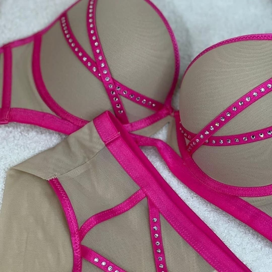 комплект женского нижнего белья,нижнего белья комплект,женское белье нижнее,комплект белья женский,бюстгальтер комплект