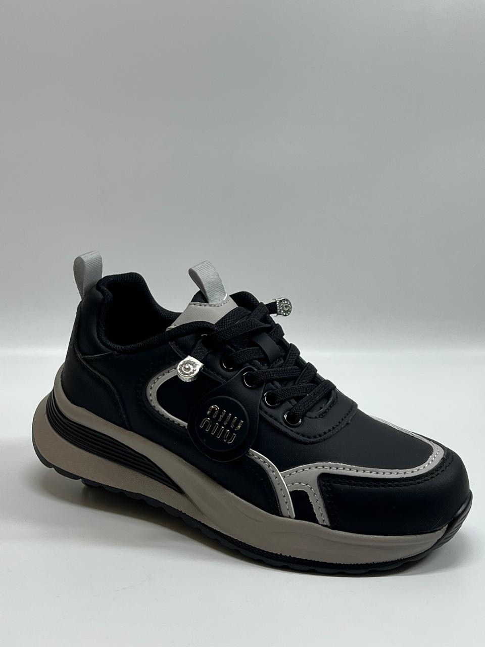 ,кроссовки женскиe,кроссовки для женщин,кроссовки женские liu jo,кроссовки брендовые