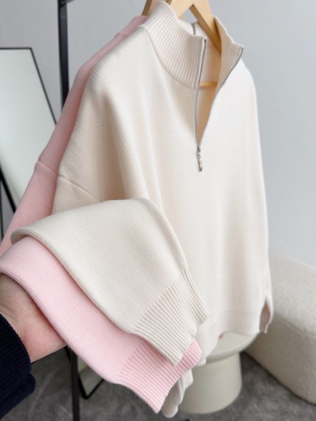 розовый свитер,женский вязаный свитер оверсайз розовый,розовая кофта,свитера женские,свитер на молнии оверсайз