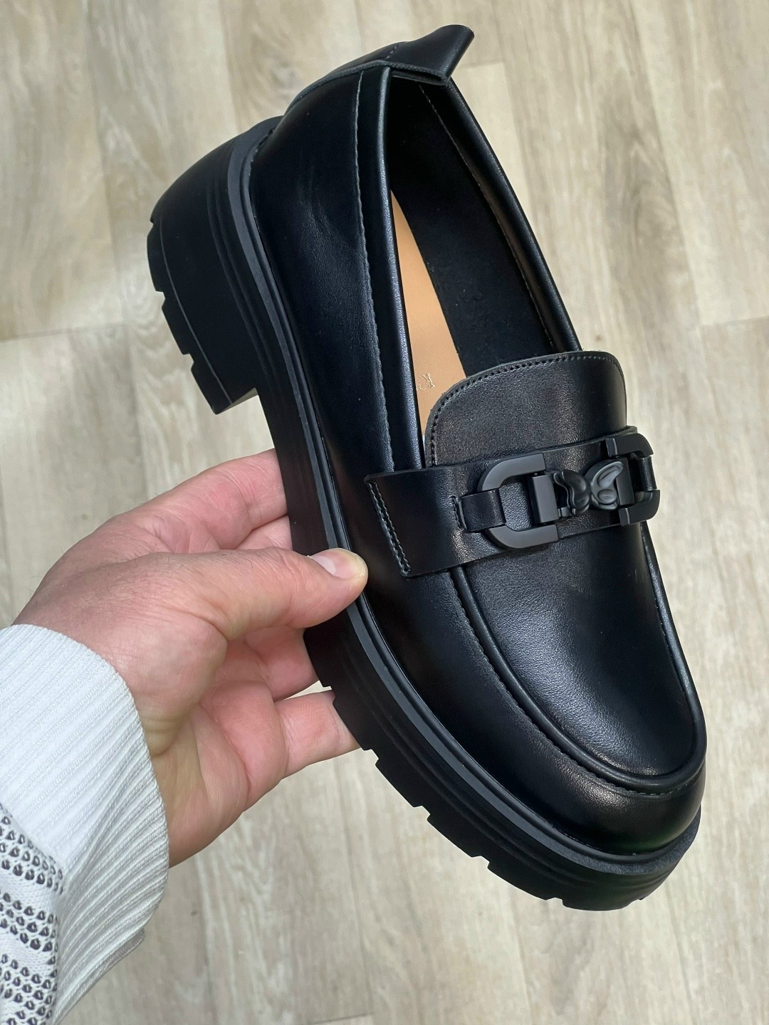 ,женские лоферы,лоферы модные,лоферы,лоферы женский черный