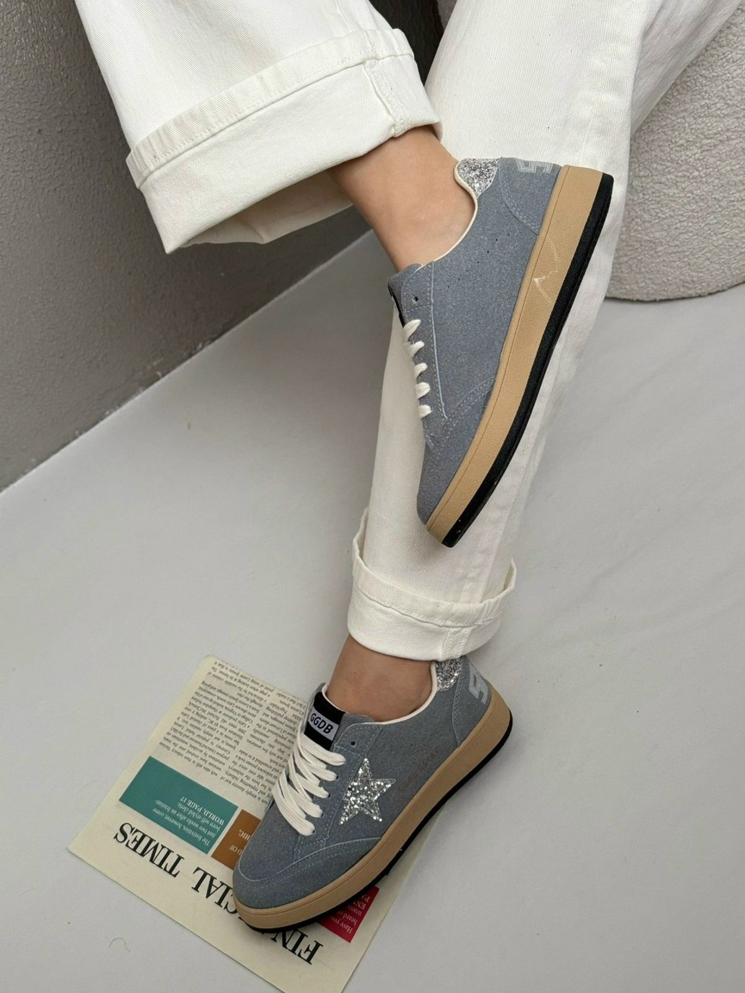 кеды golden goose,кроссовки golden goose,кроссовки golden goose с пайетками на платформе,,женские кеды с камнями golden goose