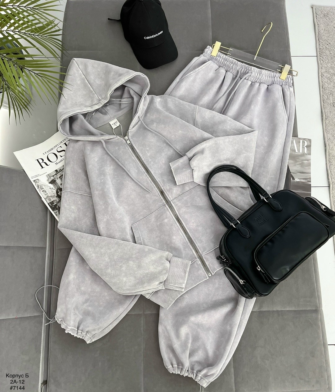 костюм спортивный велюровый,костюм женский на флисе,женский костюм серый,костюм на флисе,костюм спортивный велюровый женский