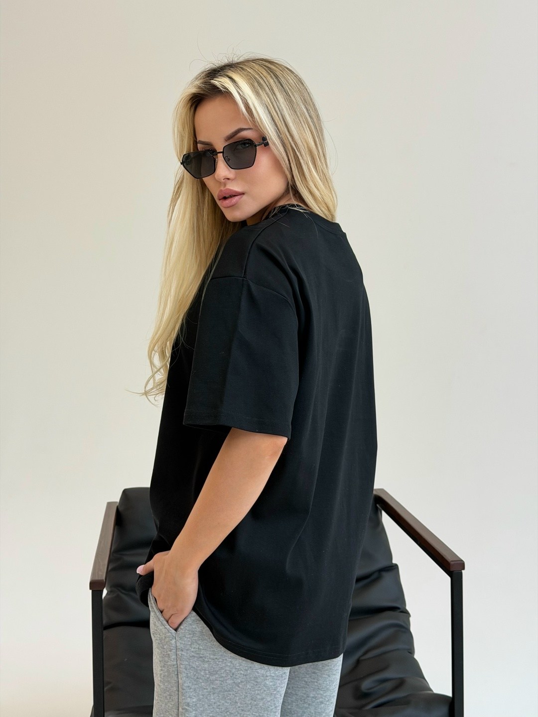 женская футболка,футболки женские оверсайз,свитшот женский,футболки оверсайз,спортивные костюм