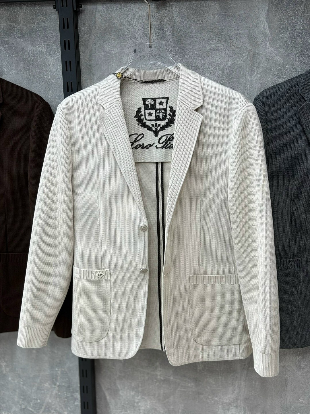 пиджак мужской,пиджак,классический пиджак,мужская мода,шерстяной пиджак