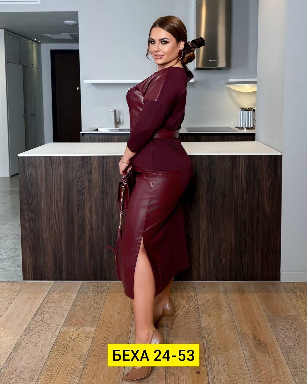 стильная кофта,модное платье,,костюм с юбкой