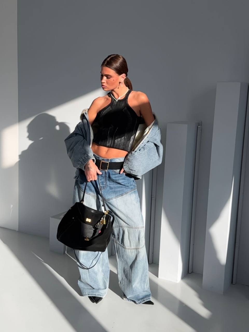 мода модная,стильные наряды,одежда стильная,модные позы