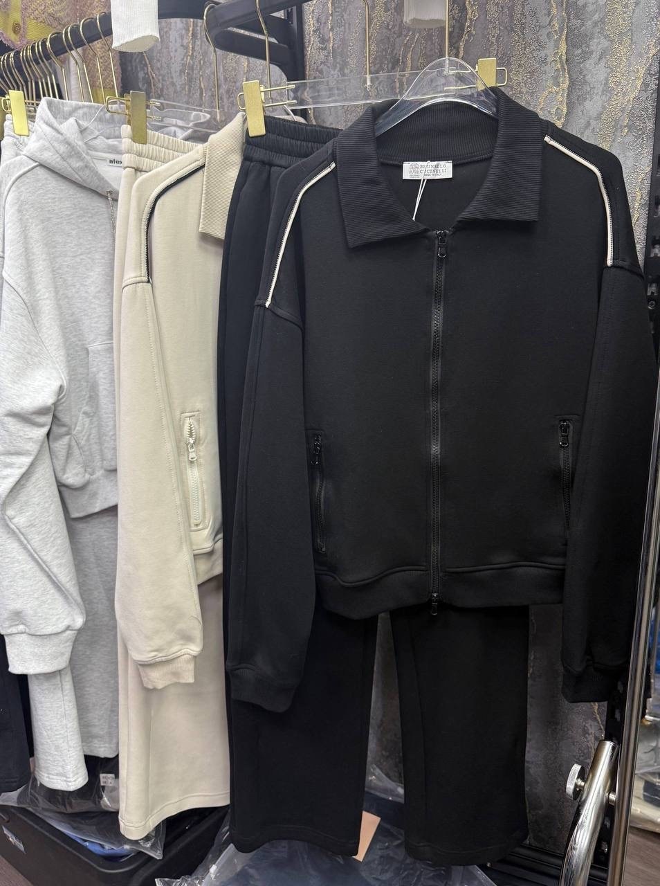 модные костюмы,женский спортивный костюм,спортивный костюм для женщин,спортивные костюм,повседневный спортивный костюм