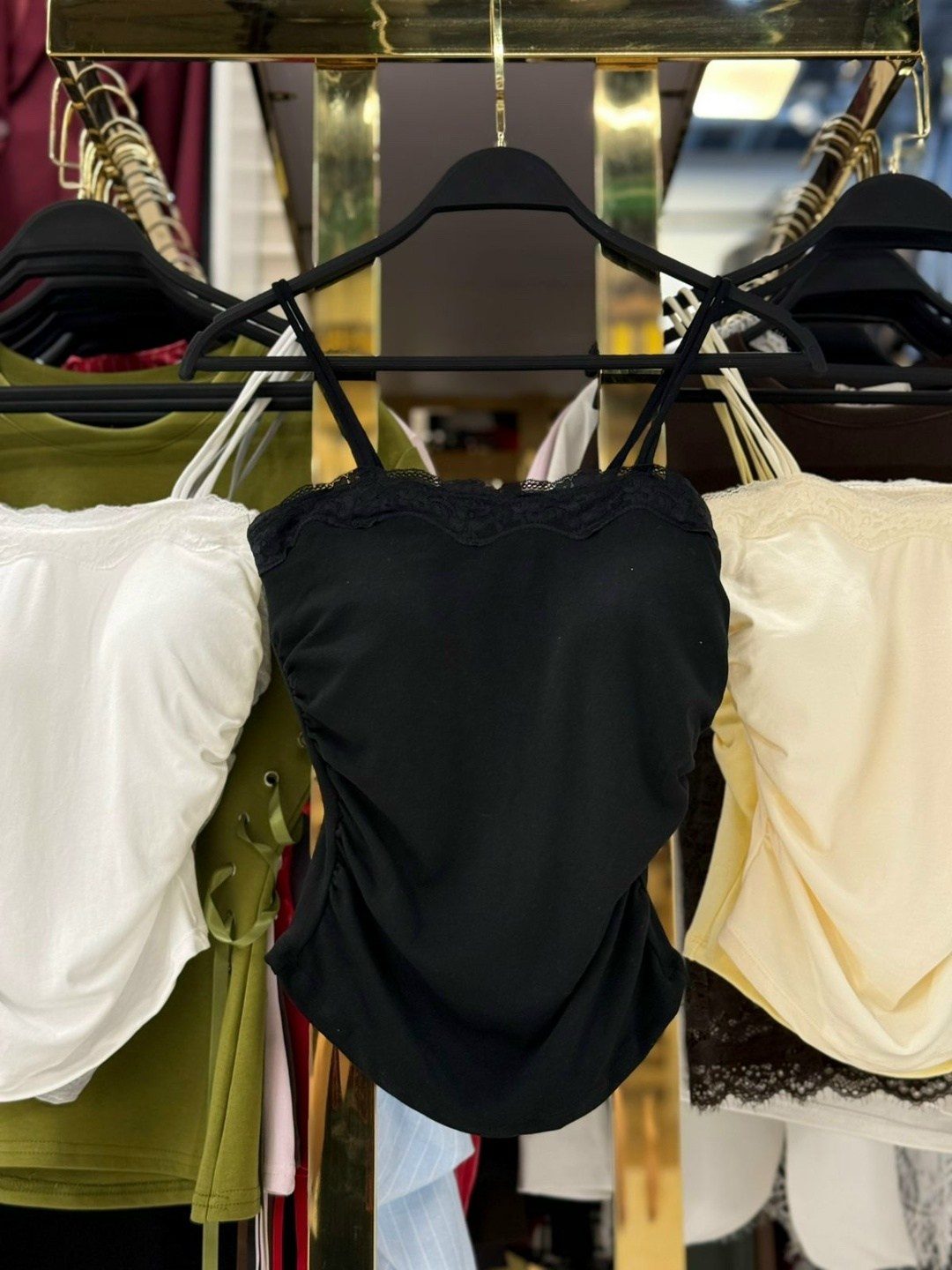 майка женская,майка с кружевами,майка на бретелях,нижнее белье майка,топы на бретелях