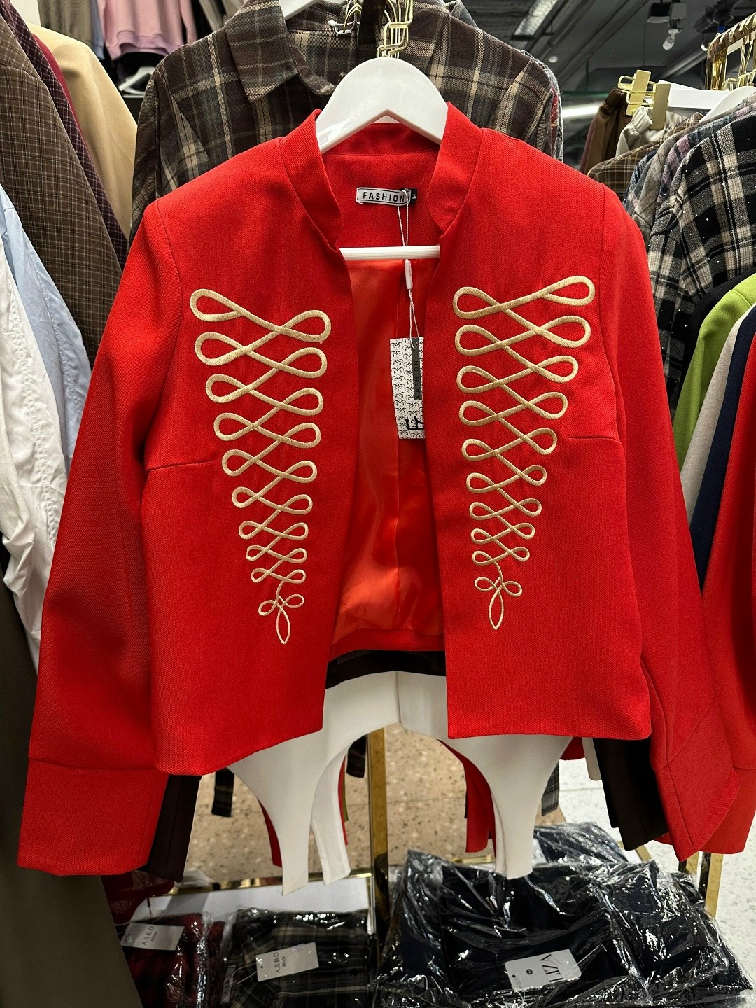 жакет в гусарском стиле,одежда в стиле,куртка бомбер женская,куртка в стиле милитари