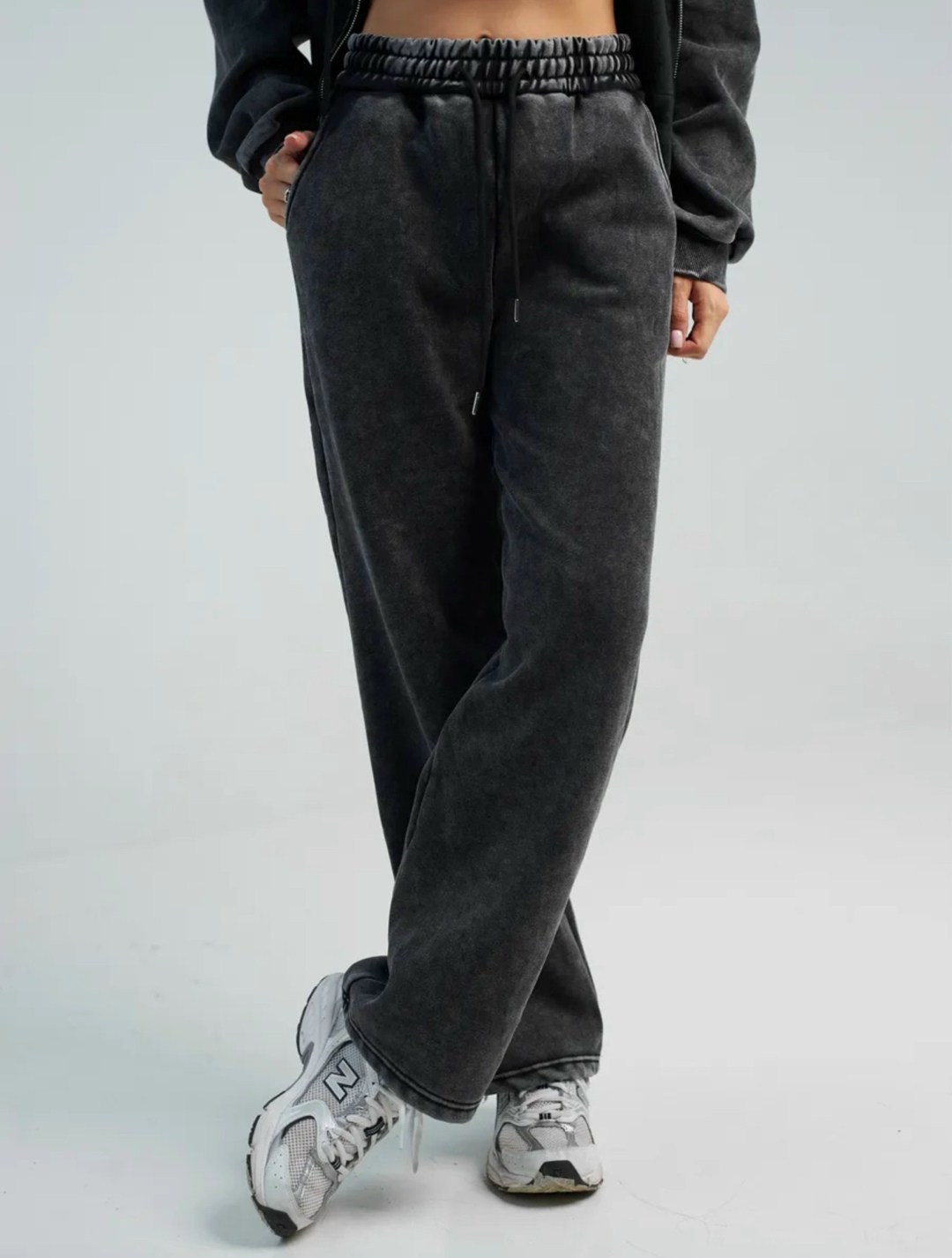 костюм спортивный,спорт костюм женский велюровый цвет светло-серый 236r702,спортивный костюм женский варенка,велюровый спортивный костюм,костюм спортивный женский