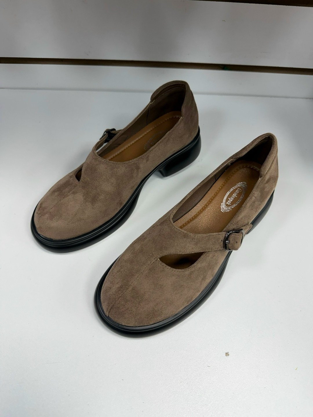 ,женская ,повседневные туфли,туфли на плоской подошве,туфли мэри джейн