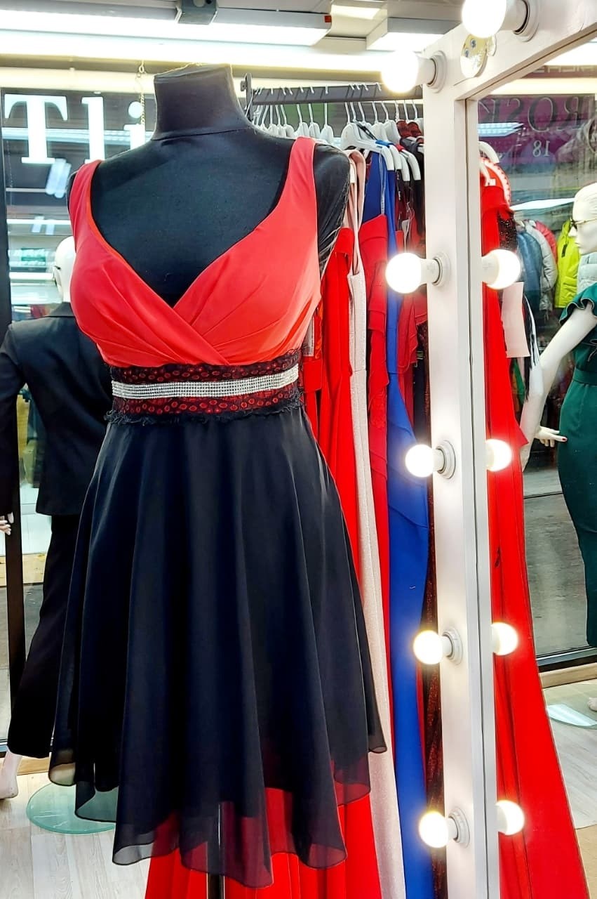 свадебное платье,платье на выпускной,платье,атласное свадебное платья,платье для выпускного вечера