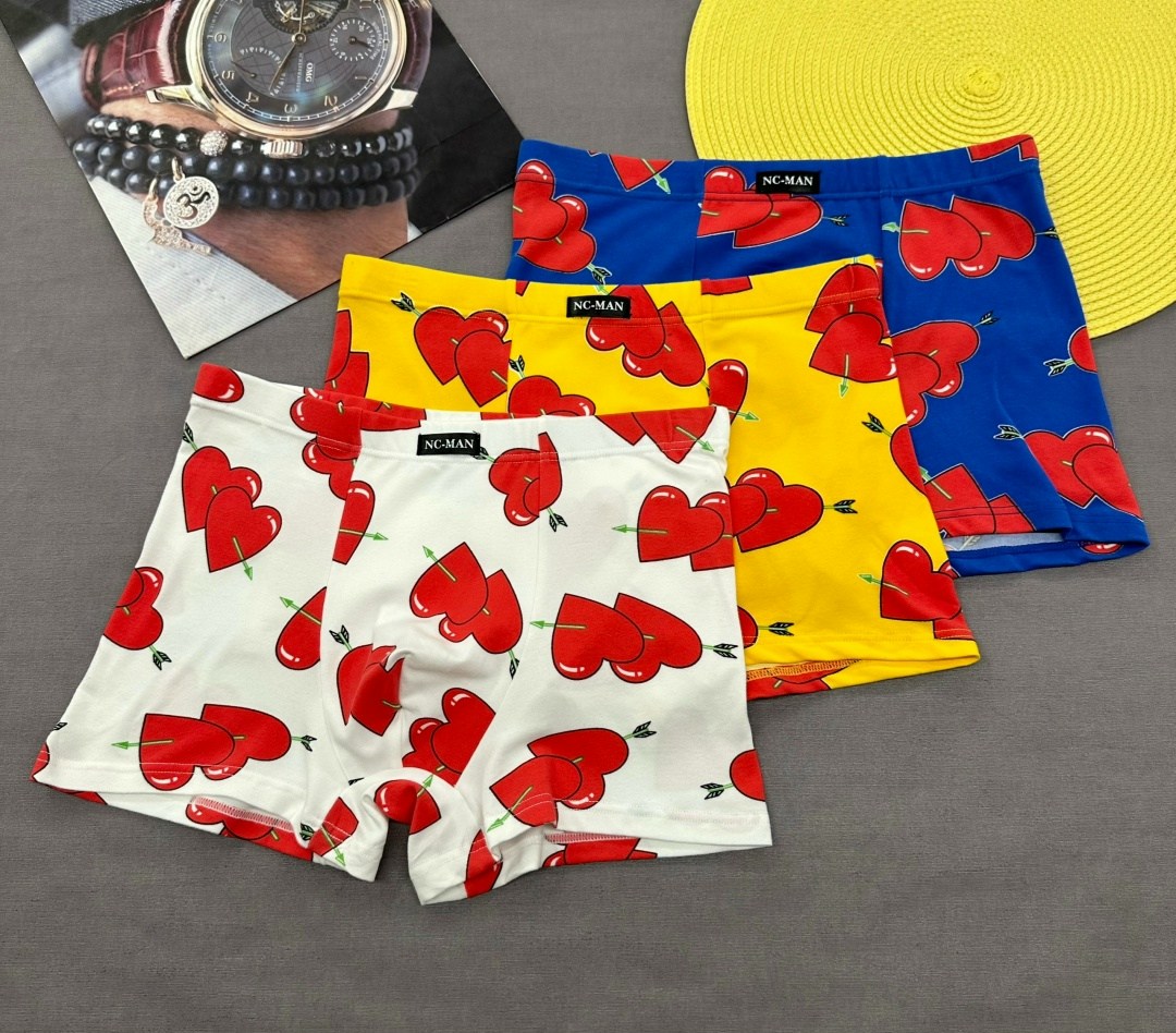 комплект трусов мужских,трусы мужские,комплект трусов боксеров,трусы мyжские боксеры,трусы в сердечко мужские