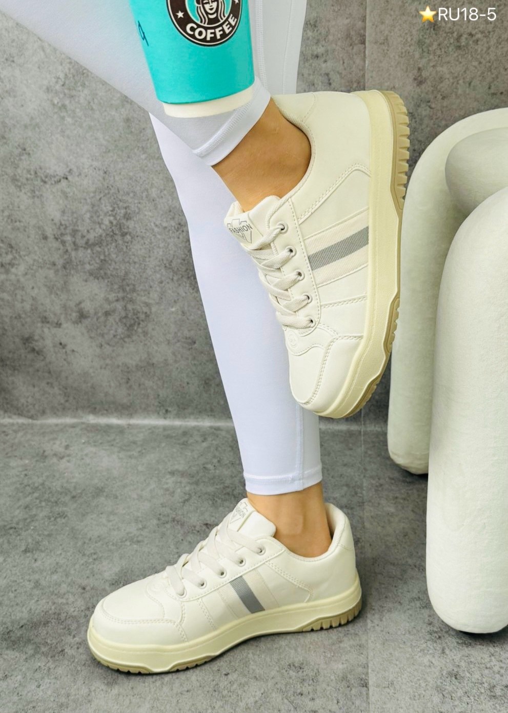 ,женские кроссовки,стильные кроссовки,серые кроссовки,спортивная