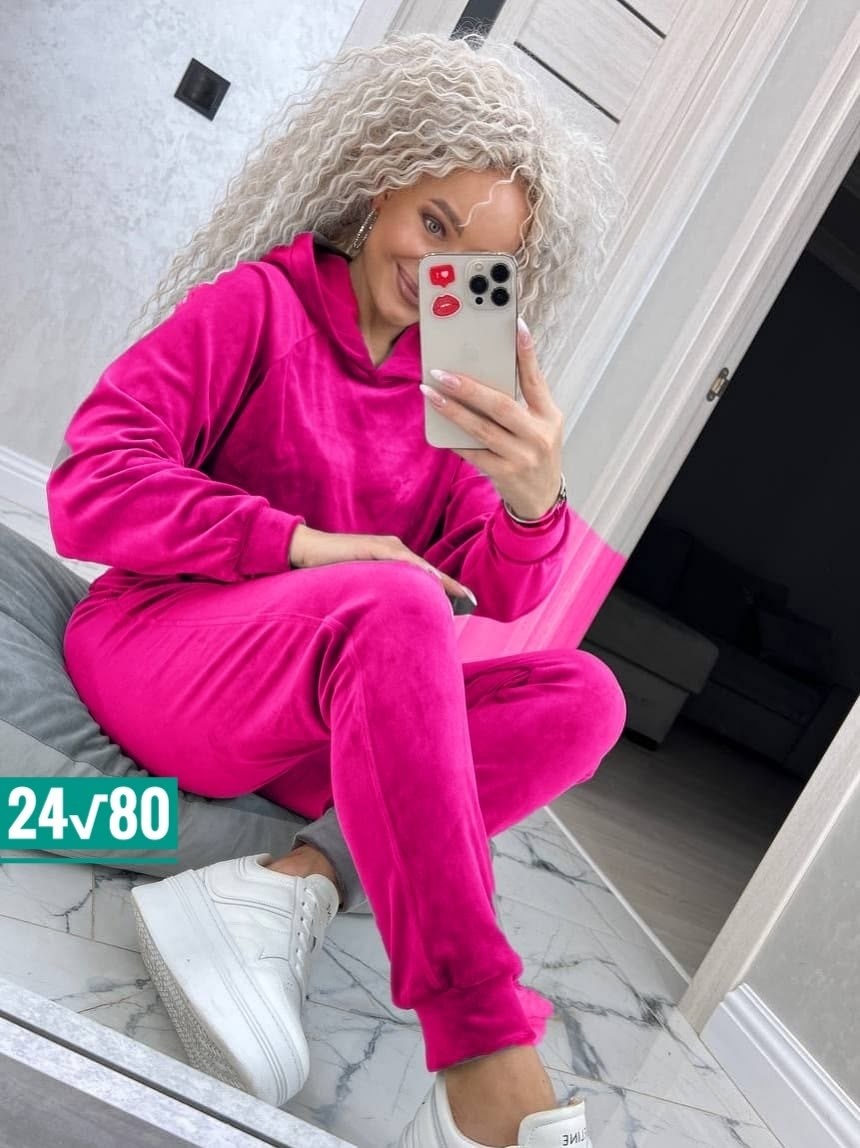 костюм спортивный велюровый,костюм велюровый,велюровые костюмы женские,спортивные костюм,женский спортивный костюм