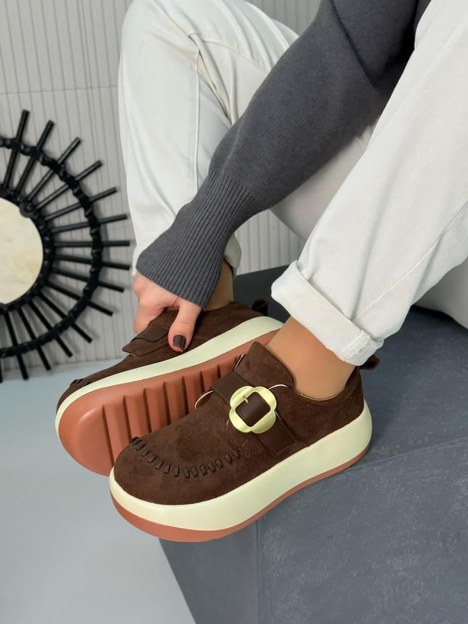 , повседневные,лоферы на платформе,женская ,замшевые лоферы miu miu на высокий подошве и фирменной фурнитурой