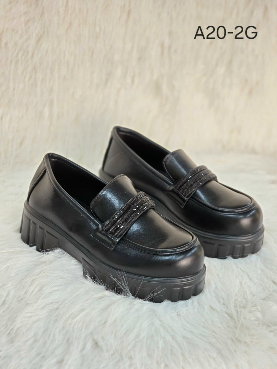 ,лоферы женские,лоферы детские школьные туфли,лоферы для девочек,модные лоферы