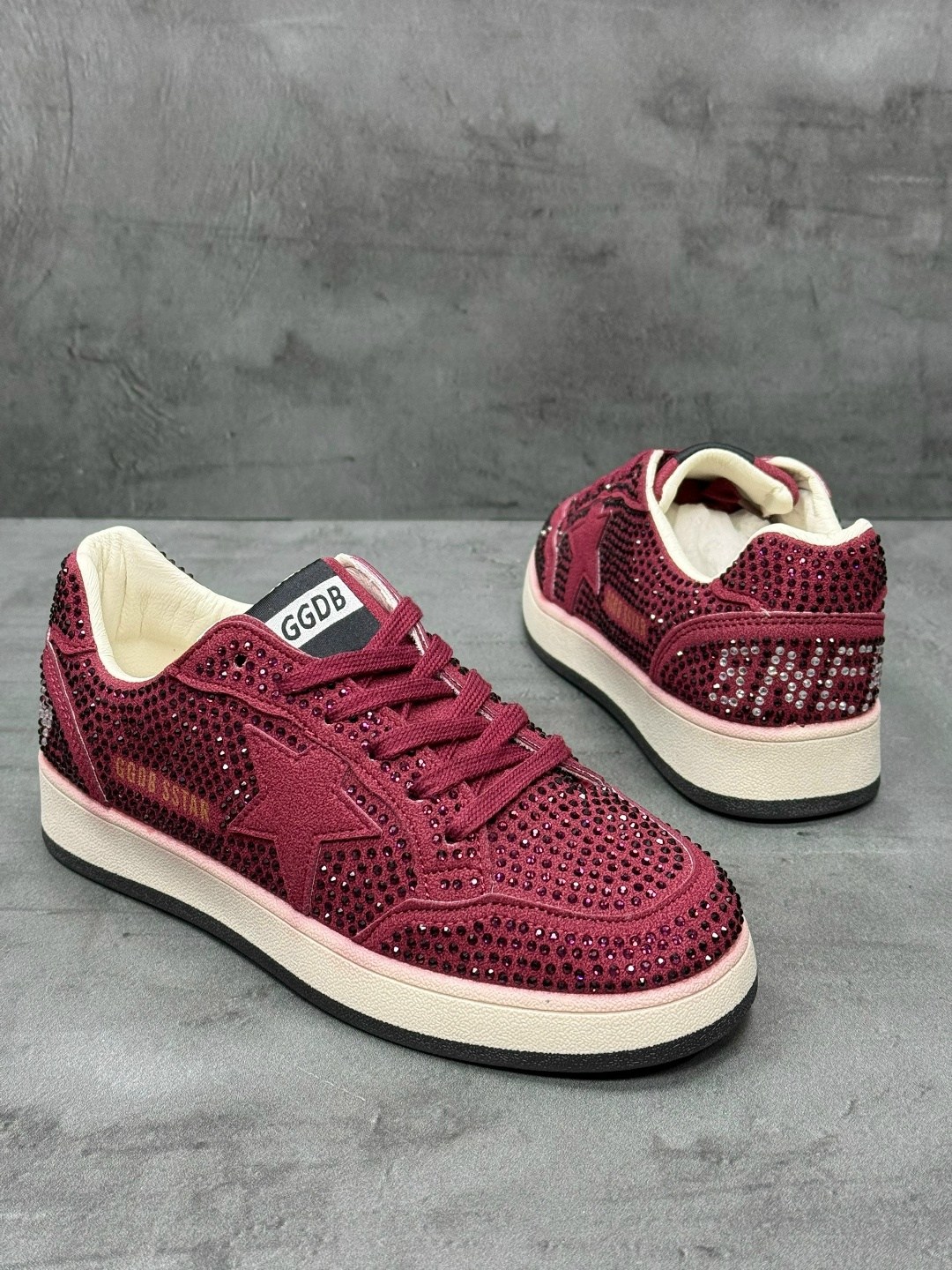 ,кроссовки женскиe,golden goose кроссовки,низкие кроссовки,модные кроссовки