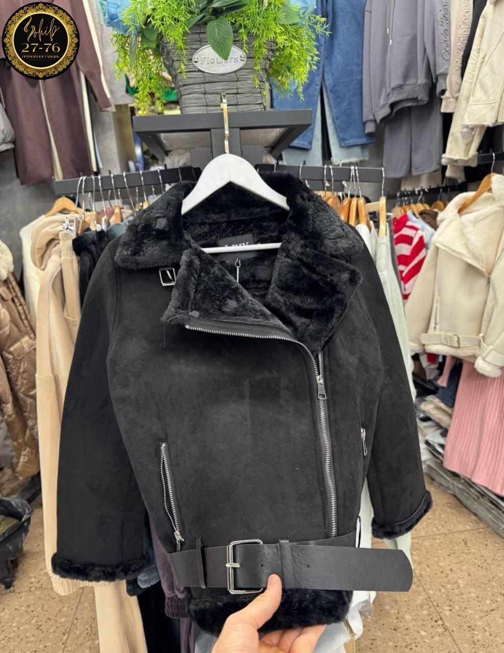 женская дубленка zara в стиле авиатор,дубленка белая,белая дубленка зара,женская дубленка,дубленка