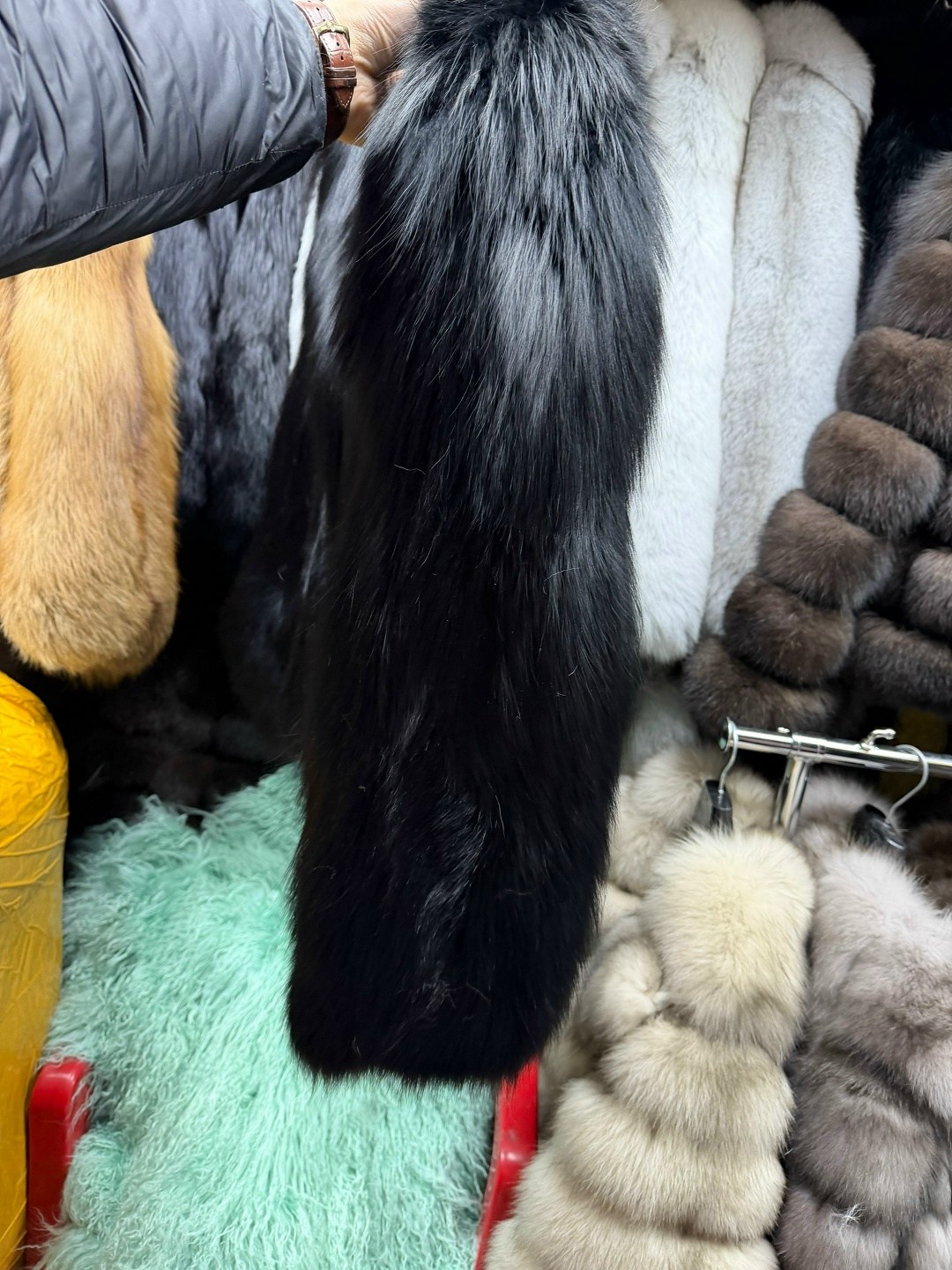 куртка из меха песца студия меха sibilla furs,женская шуба,шуба из меха финского песца,куртка из меха песца sibilla furs,женская шуба из натурального меха чернобурки