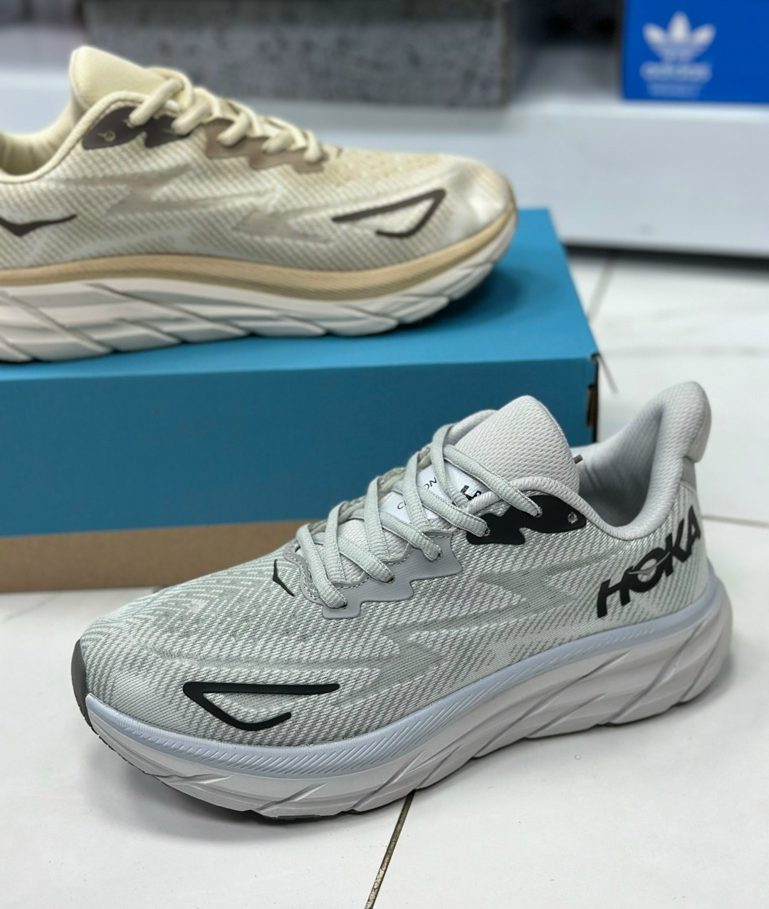кроссовки hoka one one,кроссовки,беговые профессиональные кроссовки hoka clifton 8,кроссовки женские hoka,кроссовки hoka one