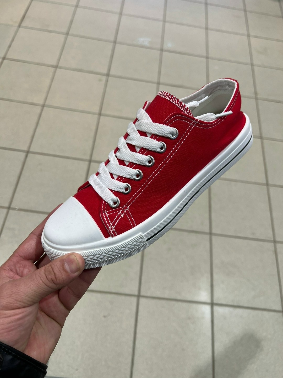 ,кеды женски,женские кеды,красные кеды женские,красные кеды