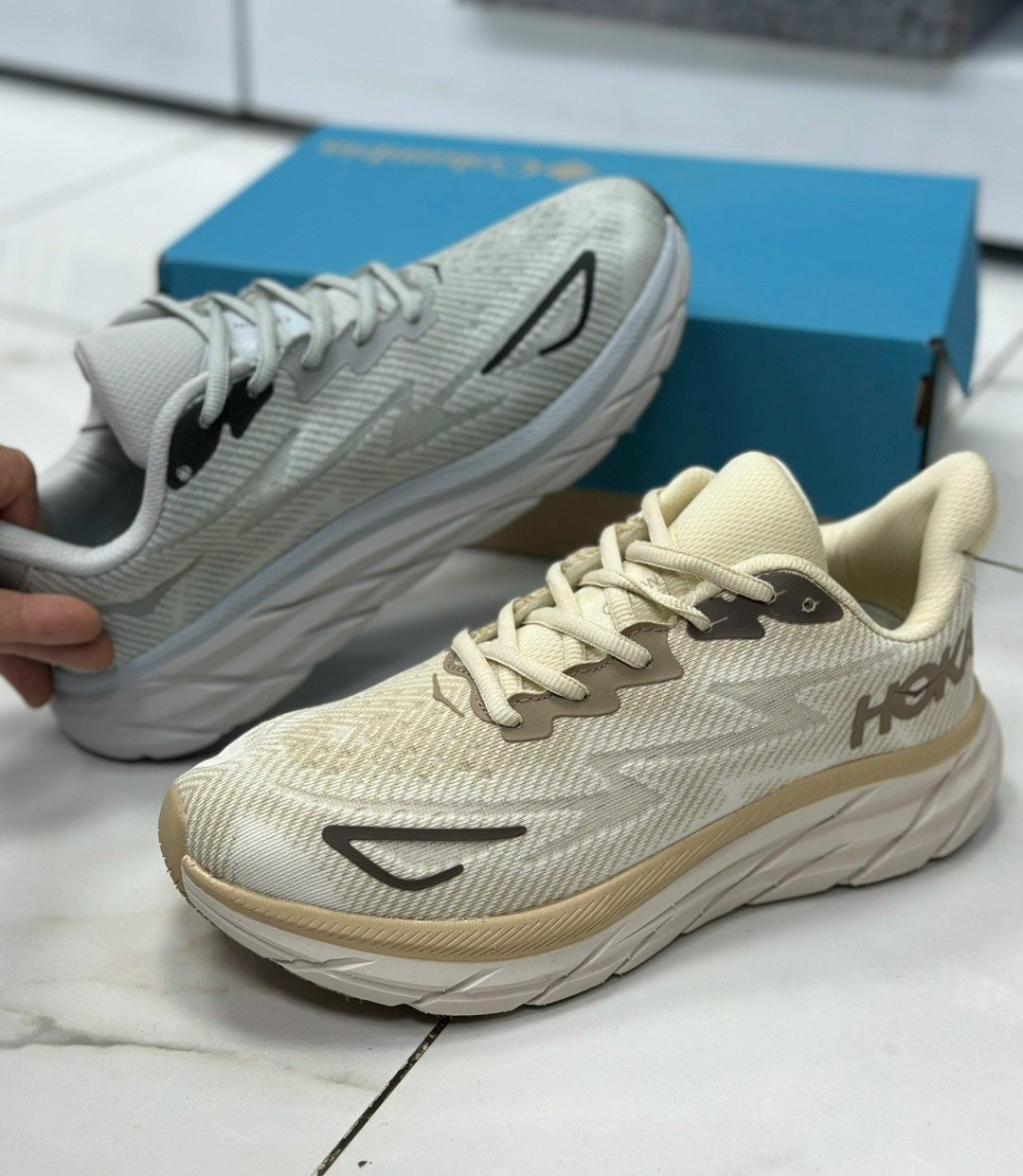 кроссовки hoka one one,кроссовки,беговые профессиональные кроссовки hoka clifton 8,кроссовки женские hoka,кроссовки hoka one