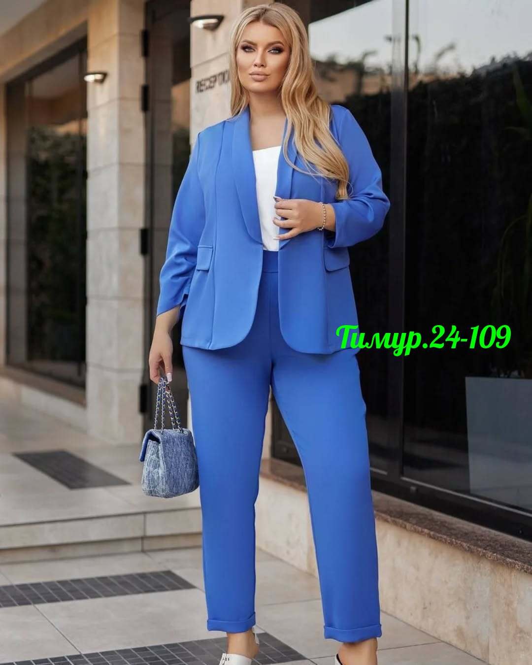 брючный костюм женский большие размеры,костюм брючный женский деловой,брючный костюм женский для полных,деловой брючный костюм больших размеров для полных женщин,летний брючный костюм женский больших