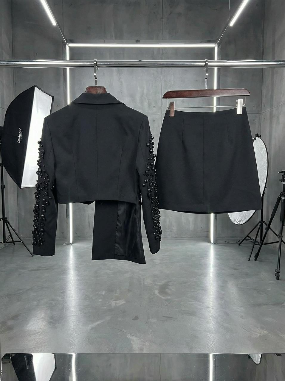 платье пиджак,платье пиджак мини,capri black diamond embellishment blazer dress,платье пиджак черное,платье