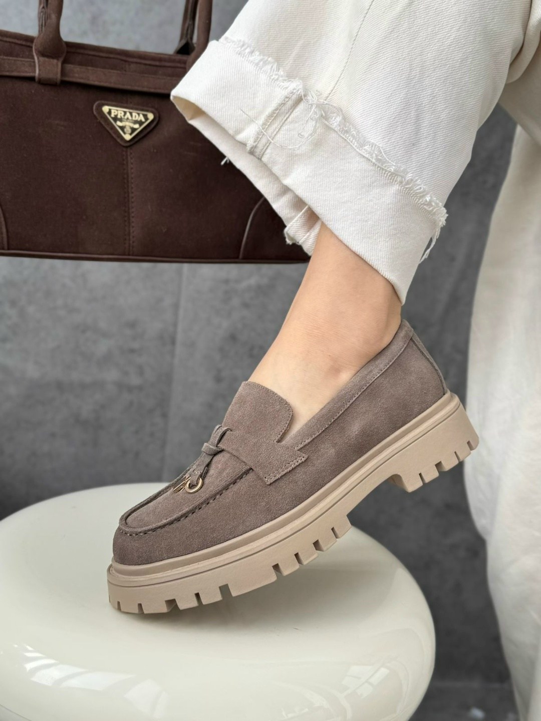 бежевые лоферы,,лоферы женские,лоферы замшевые,лоферы женские бежевые