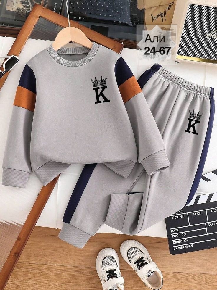 одежда для маленьких мальчиков,спортивный костюм с уточками,одежда для мальчика,маленький мальчик одежда,толстовка дино для мальчика