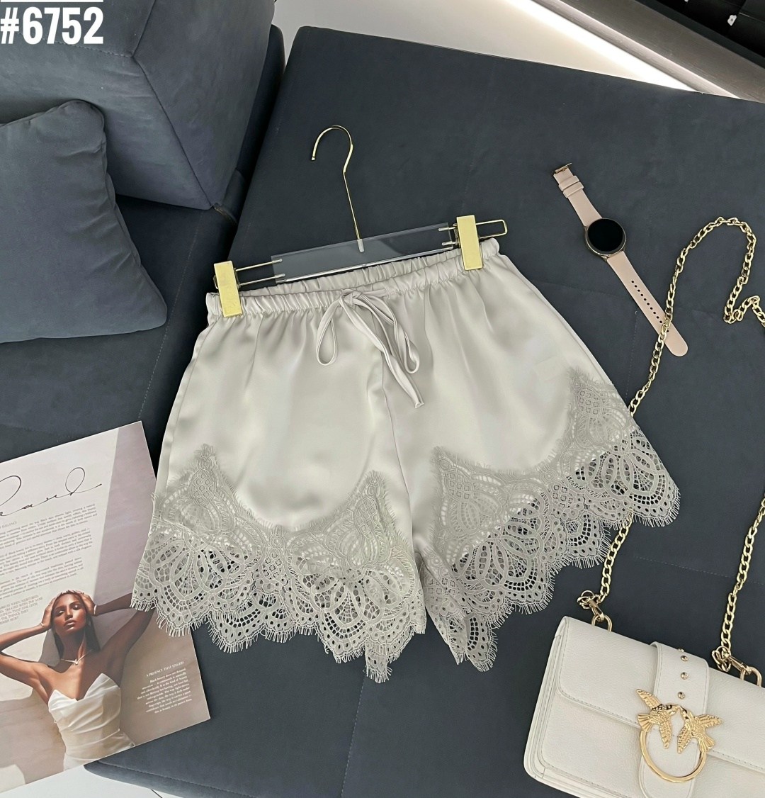 атласные шорты с кружевом,шелковые шорты,кружевные шорты,шорты с кружевом,атласные шорты женские с кружевом
