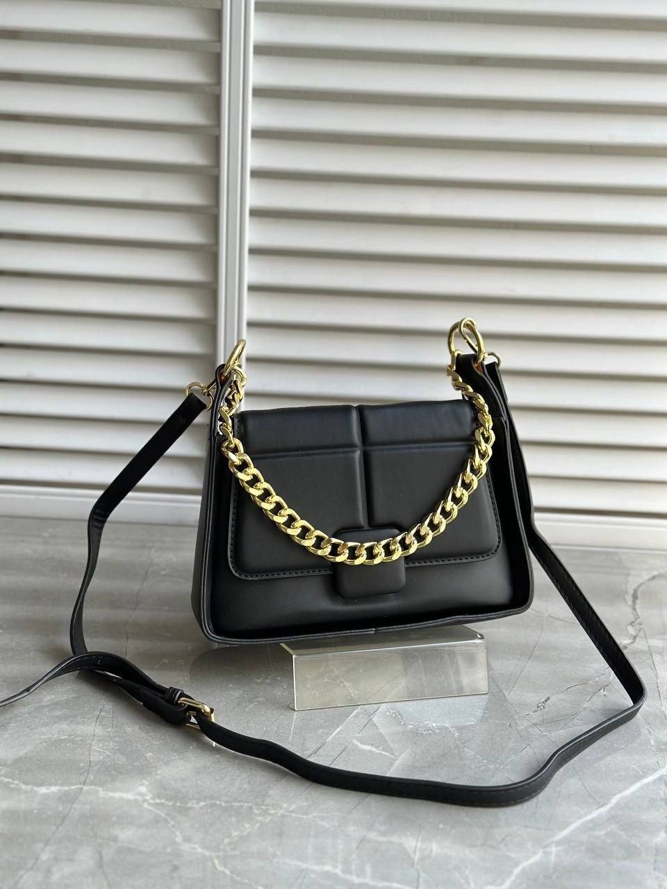 сумка,сумка женская,сумка с цепочкой,элегантная сумка,модная сумка