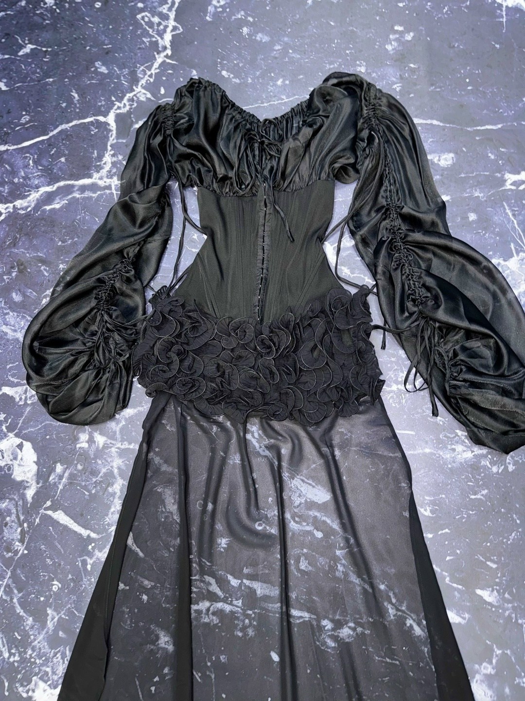 шифоновое платье,платья мини,черное пышное платье,платье