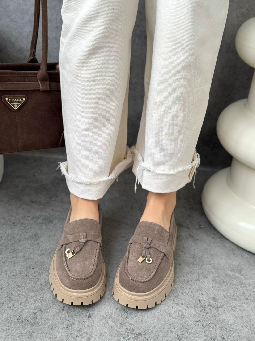 бежевые лоферы,,лоферы женские,лоферы замшевые,лоферы женские бежевые