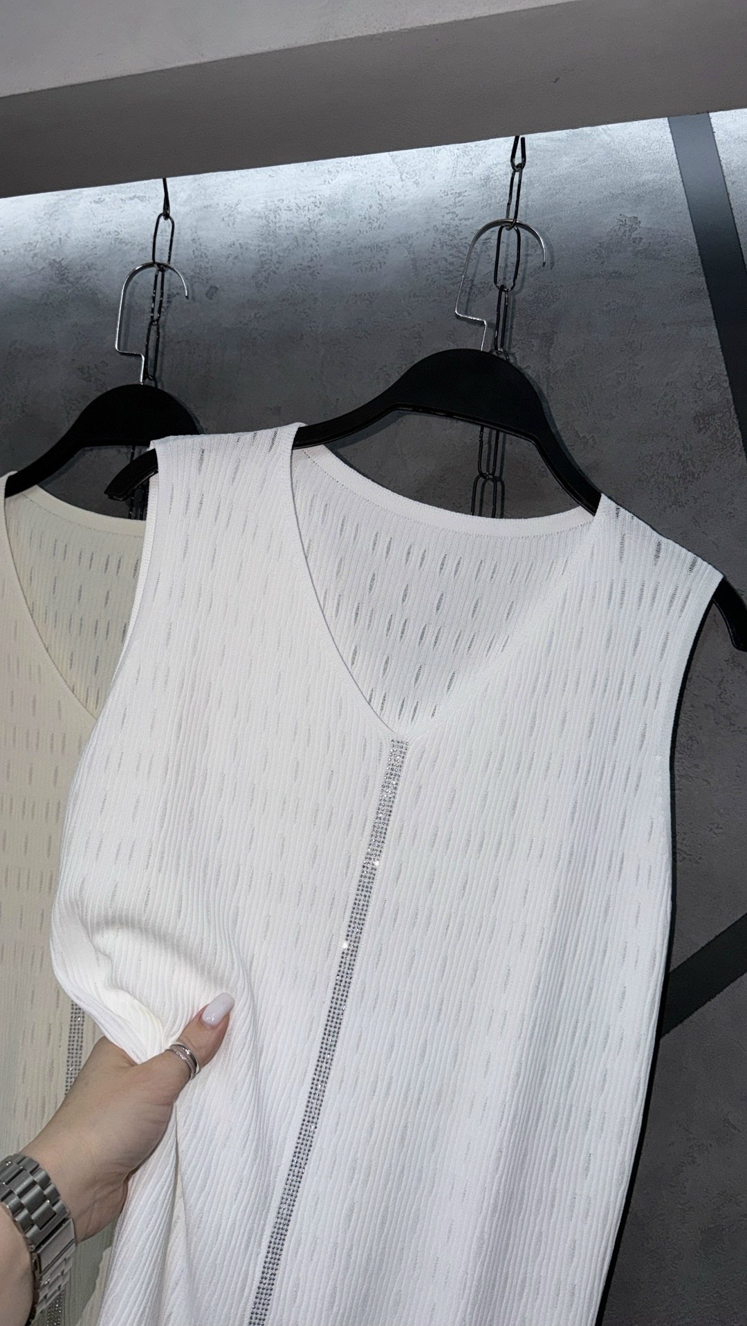 трикотажный жилет,женский вязаный жилет,вязаный жилет,трикотажный топ,летние топы без рукавов