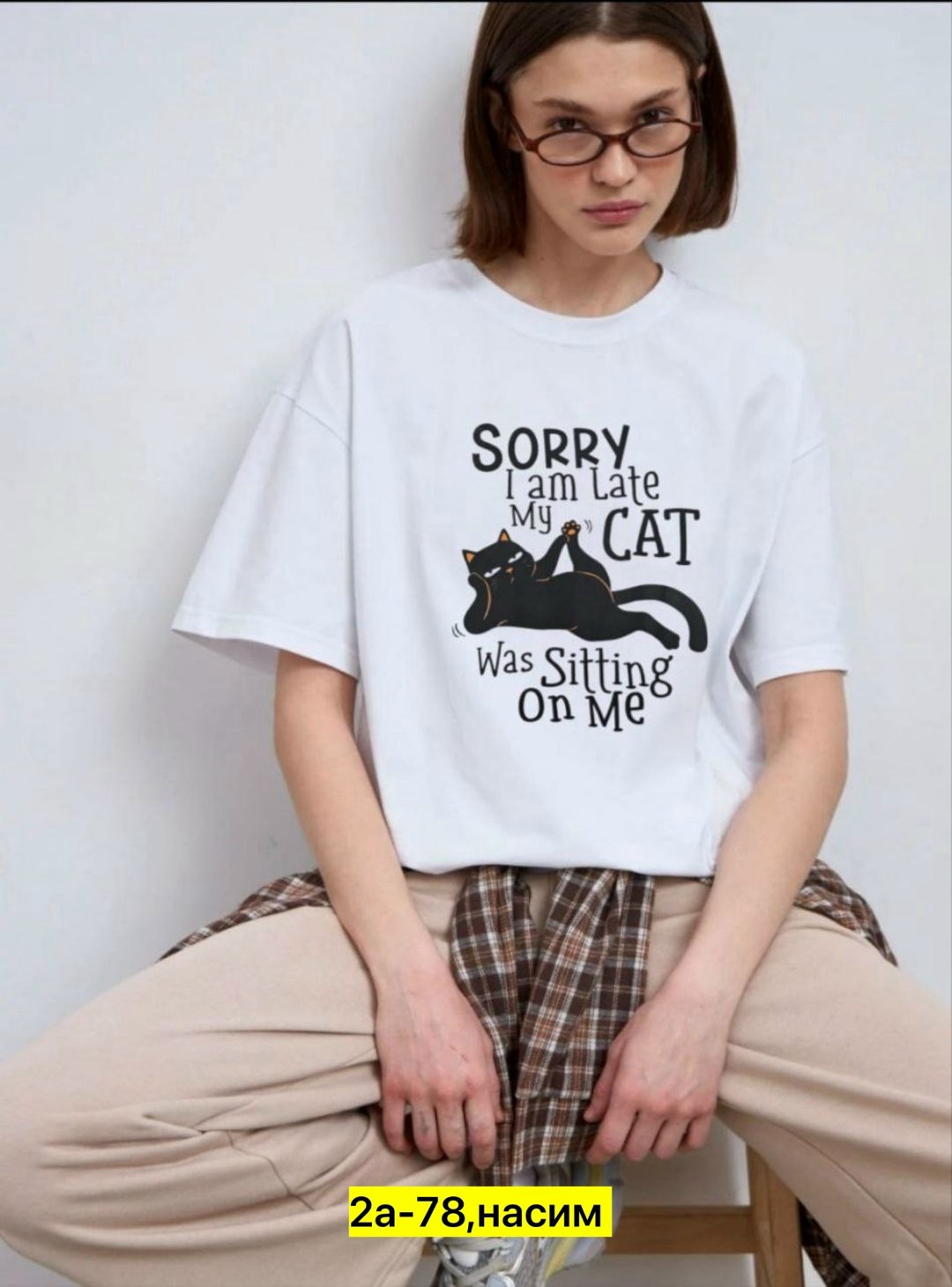 футболки оверсайз с принтами,оверсайз футболка женская,футболка женская белая,футболка женская с принтом бренда,футболка женская нарядная