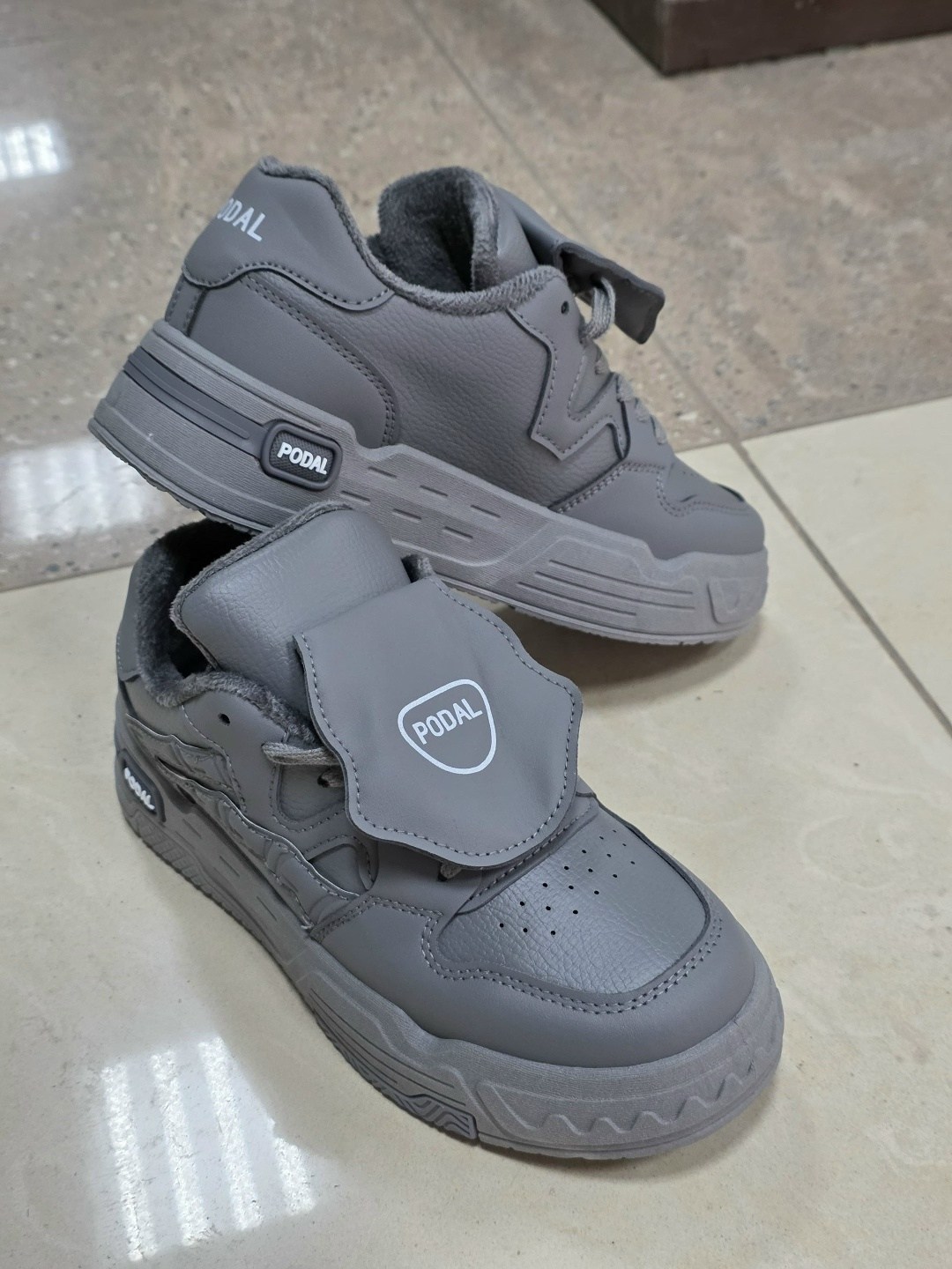 кроссовки женскиe,зимние кроссовки,кроссовки теплые,кроссовка,кроссовки