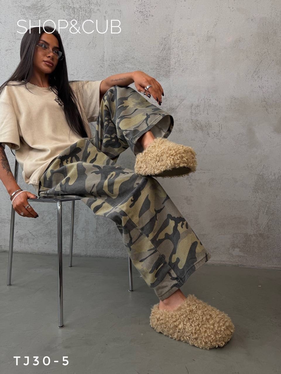 брюки камуфляжные,мужские камуфляжные брюки-карго,брюки мужские мешковатые с множеством карманов камуфляжные,камуфляжные штаны,камуфляж брюки