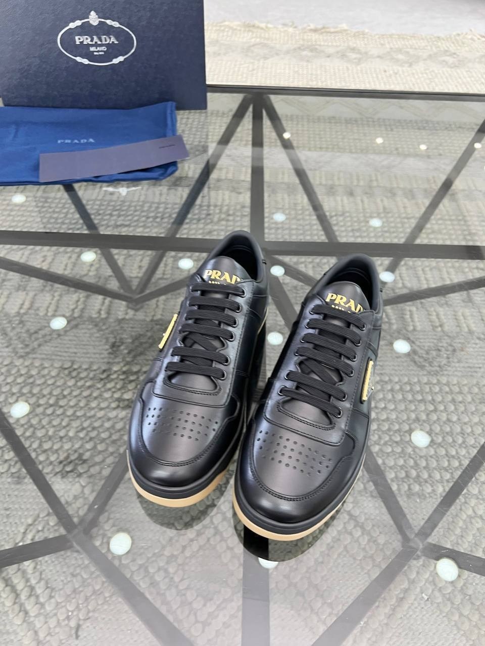 мужские кроссовки prada,кроссовки prada,кроссовки prada мужские кожаные,,мужские кожаные кроссовки