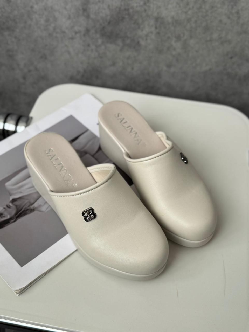 ,шлепанцы женские,босоножки на каблуках,женские босоножки,модные шлепанцы