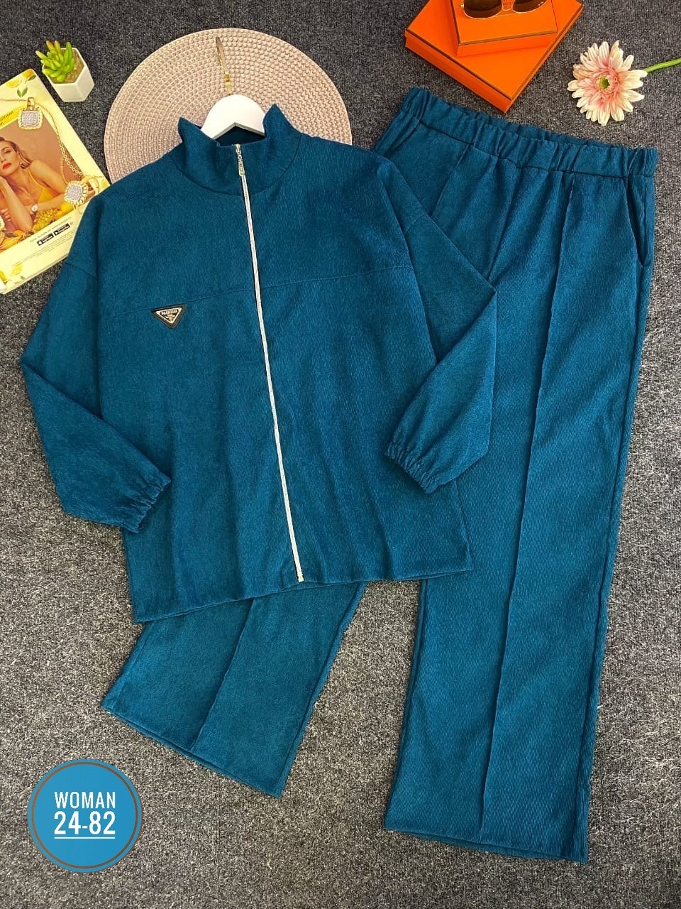 женский костюм,костюм двойка,костюм велюровый,костюм коричневый,костюм двойка вельвет