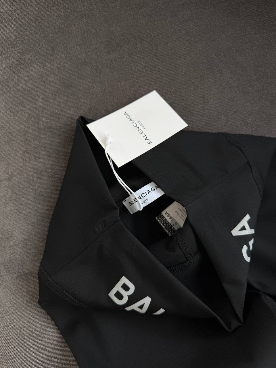 черные спортивные леггинсы balenciaga,леггинсы спортивные,легинсы balenciaga,леггинсы с логотипом balenciaga,легинсы женские