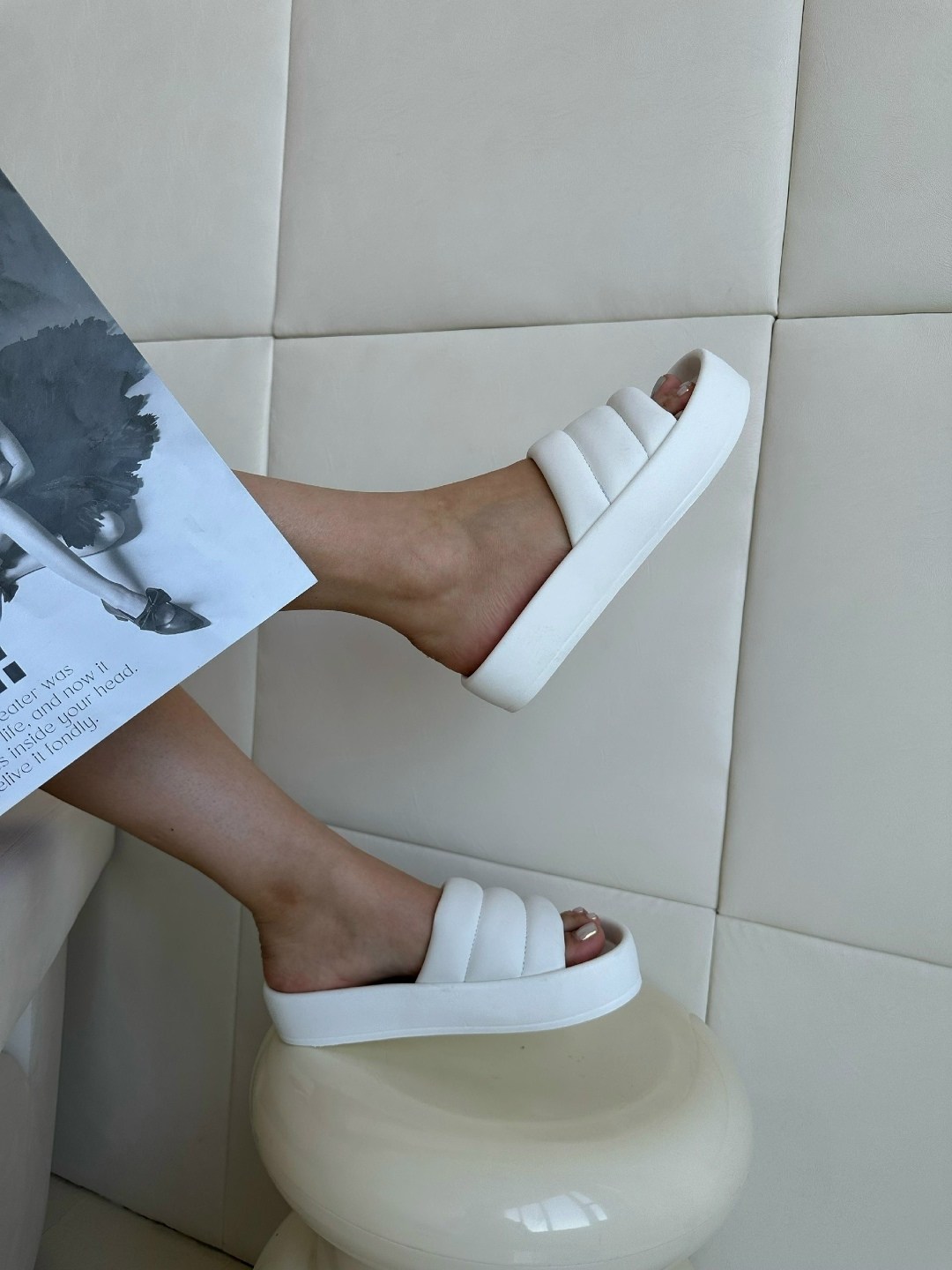 ,шлепанцы женские,шлепки женские,шлепанцы белые,женские босоножки